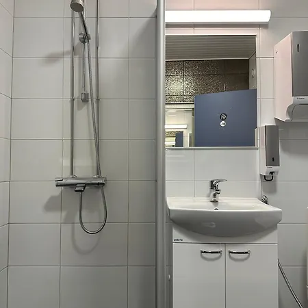 The Airport - 20rooms 2*