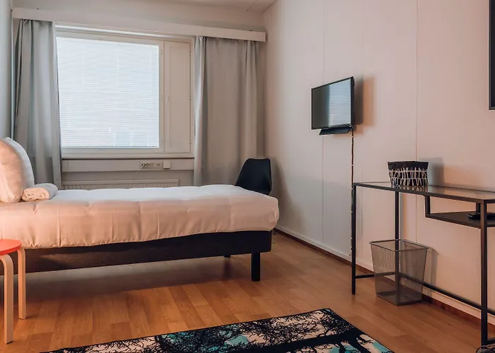 Отель The Airport - 20rooms Вантаа