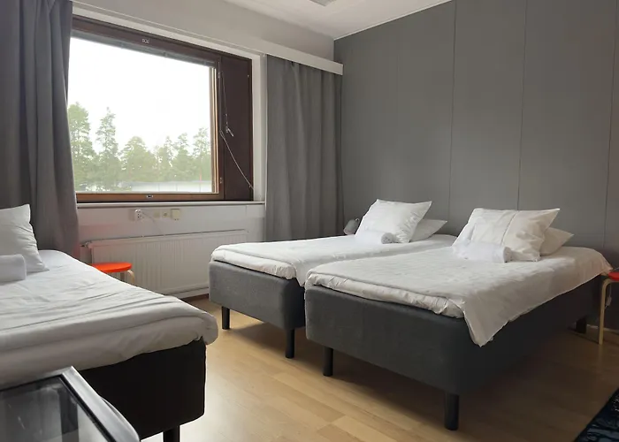 The Airport - 20rooms 2*